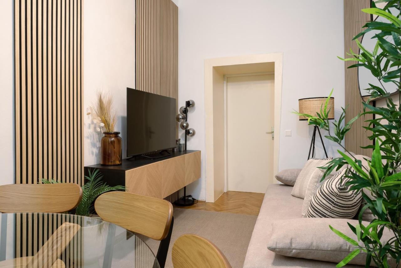 Designer Apartment, Central, Next To Danube Wien Eksteriør bilde